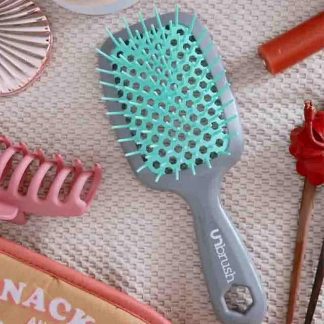 Wet/ Dry - Detangling  Hair Brush